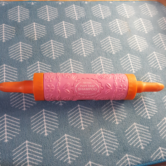 Meet your Posher, Sharon - Picture 1 of 4